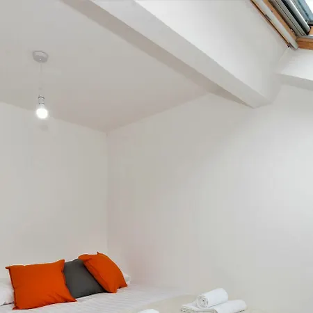 Apartment Calls Leeds (West Yorkshire)